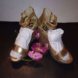 🆕👡G by Guess Gold Signature Wedge Heel Sandals